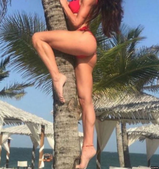 konyaescortkubra-1-1 Sportif Vücuda Sahip Konya Escort Bayan Kübra