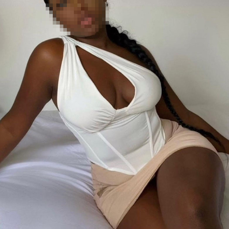 konyaescortemmy-1 Selam Ben 22 Yaşında Siyahi Konya Escort Bayan Emmy Eve Ve Otele Geliyorum