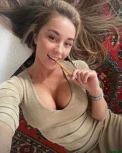 escort-152-1-240x300 Konya Escort Bayanlar İle Mükemmel Bir Deneyim Yaşayın